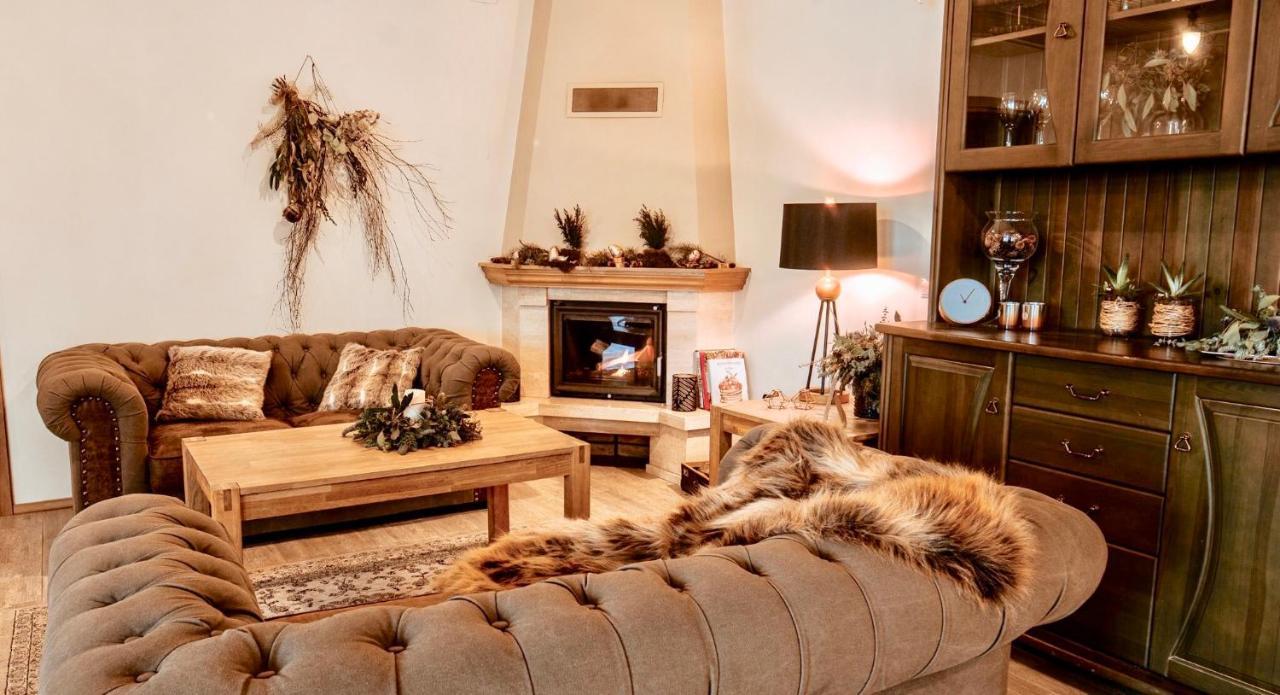 Guest House In Dobele City Center- Pilsetas Maja Dış mekan fotoğraf